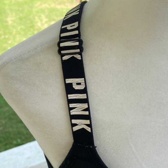 VS PINK ULTIMATE Push Up Sports Bra Sz Medium A-C Cup Black w Logos Racerback - Picture 10 of 12
